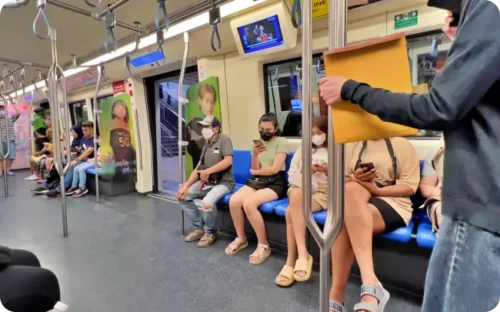 Read more about the article 방콕 2월 날씨, 비 강수량, 공기 오염, 옷차림, 이심 할인, 숙박, 항공권가격