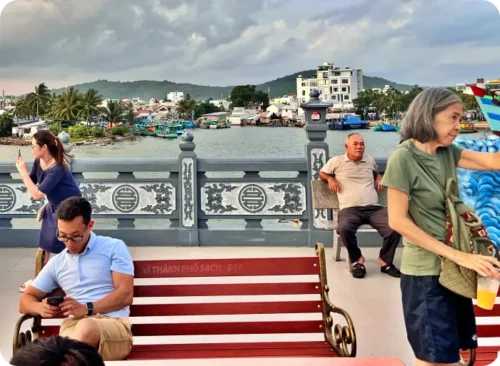 Read more about the article 푸꾸옥 2월 날씨 기후, 비 강수량, 여행 옷,  유심 할인,  비행기 표값, 숙소 가격