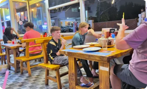 Read more about the article 방콕 9월 날씨,  비 강수량, 여행 옷 준비 , 유심 할인, 추석 항공권, 호텔 가격