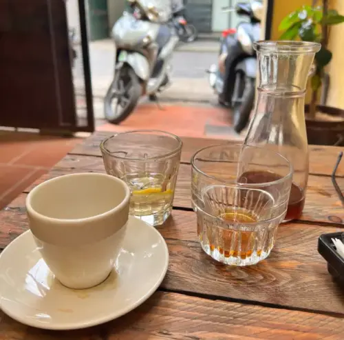 Read more about the article 하노이 카페, 아라비카 커피 추천,  라비에트, 콩 카페 위치, 역사