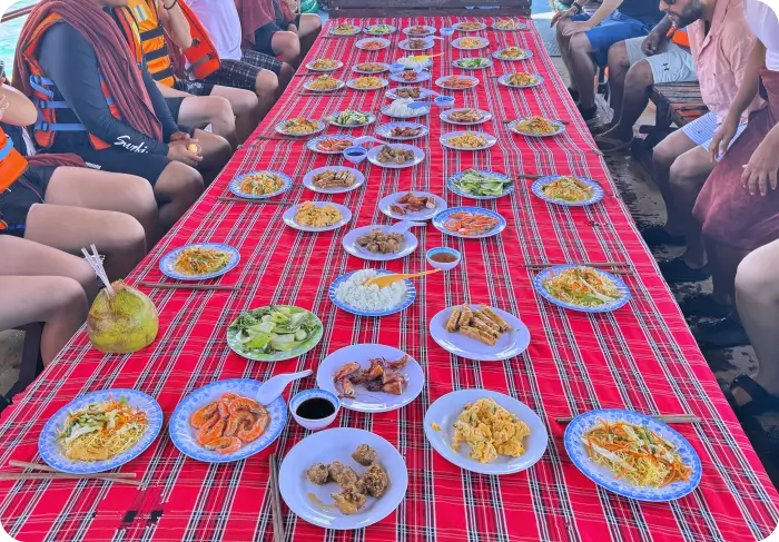 나트랑 호핑투어 식사